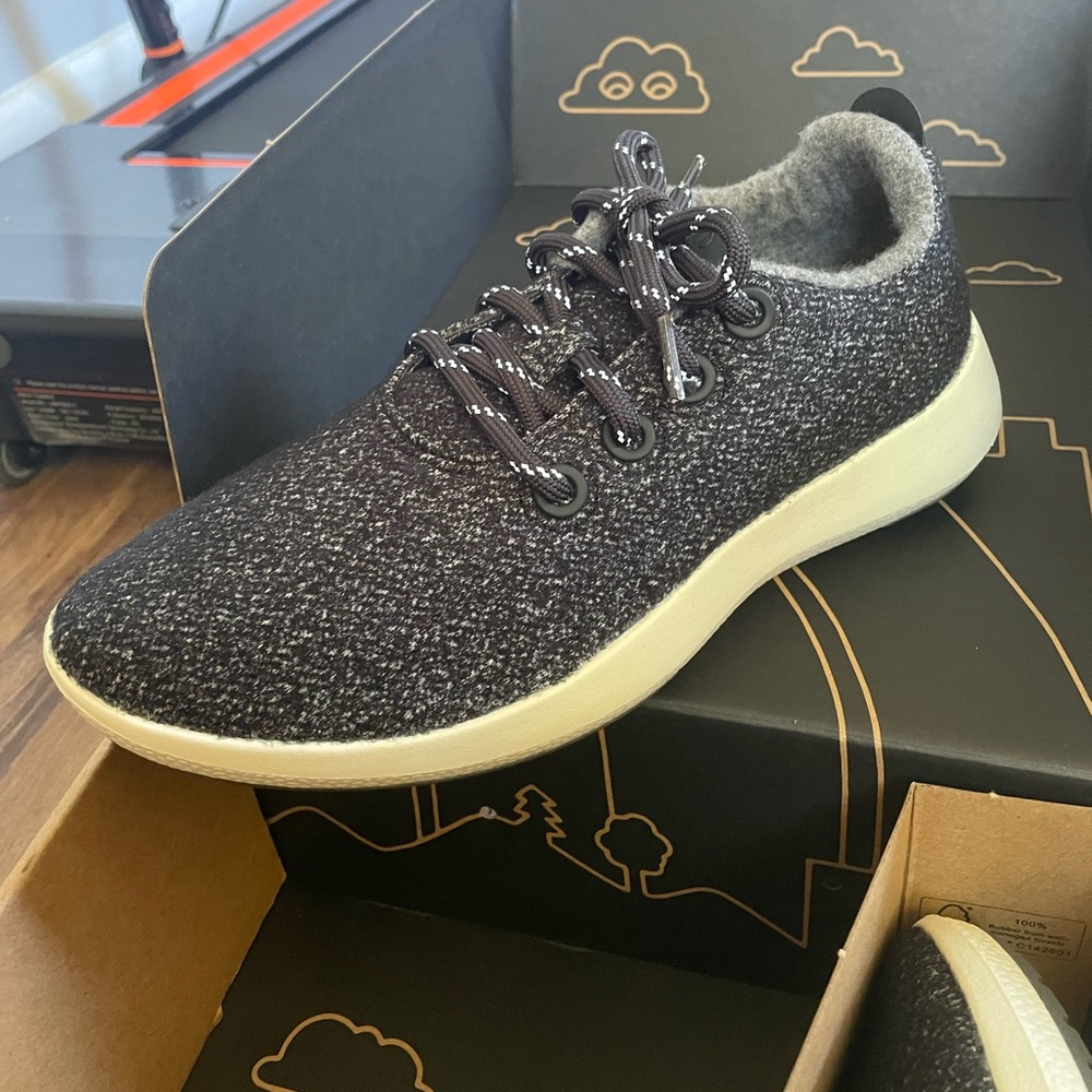 Allbirds Women's Wool Runner Mizzles Size 9
